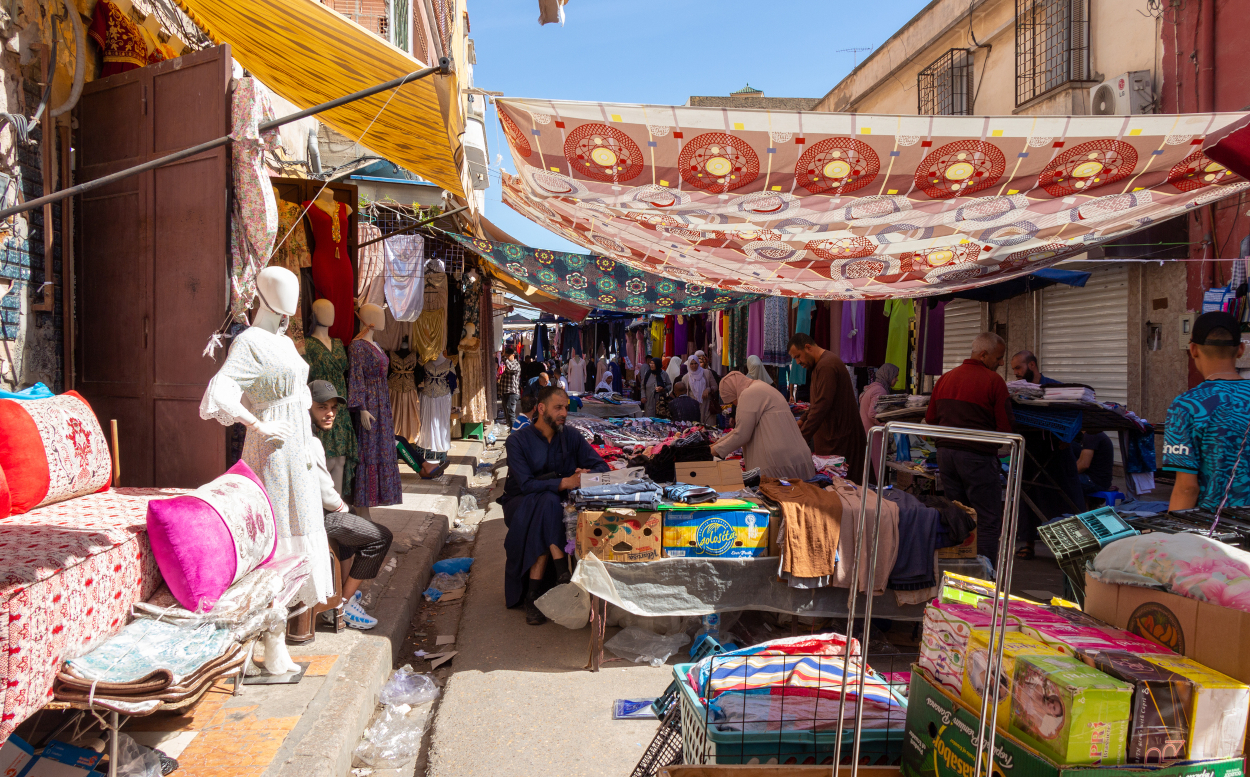 Colorfoul market in Algeria