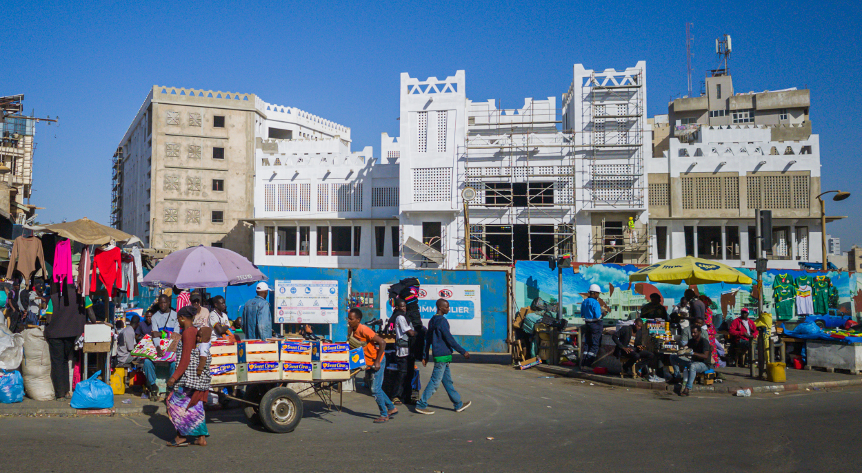 Busy street in Dakar